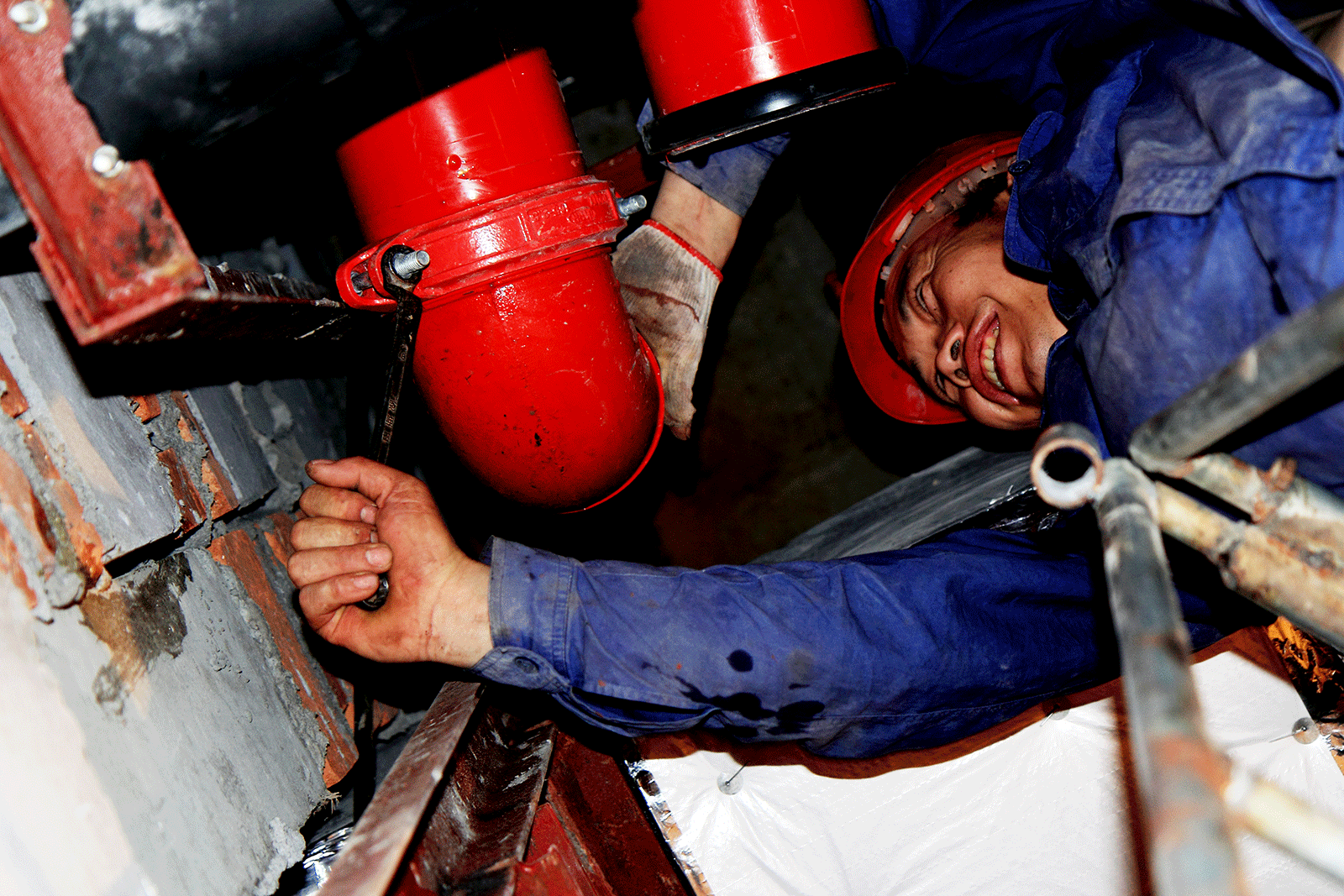 1522389935171137.gif 12.gif